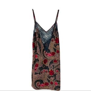 Vintage Victoria’s Secret black red brown floral rose lace 90s slip dress